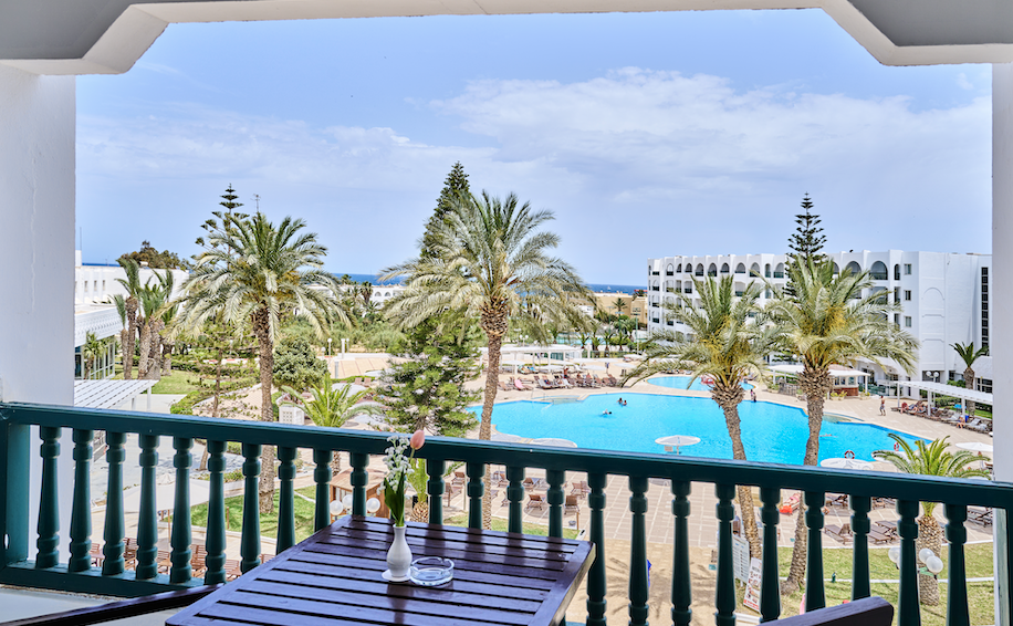 El Mouradi Palace-vue piscine