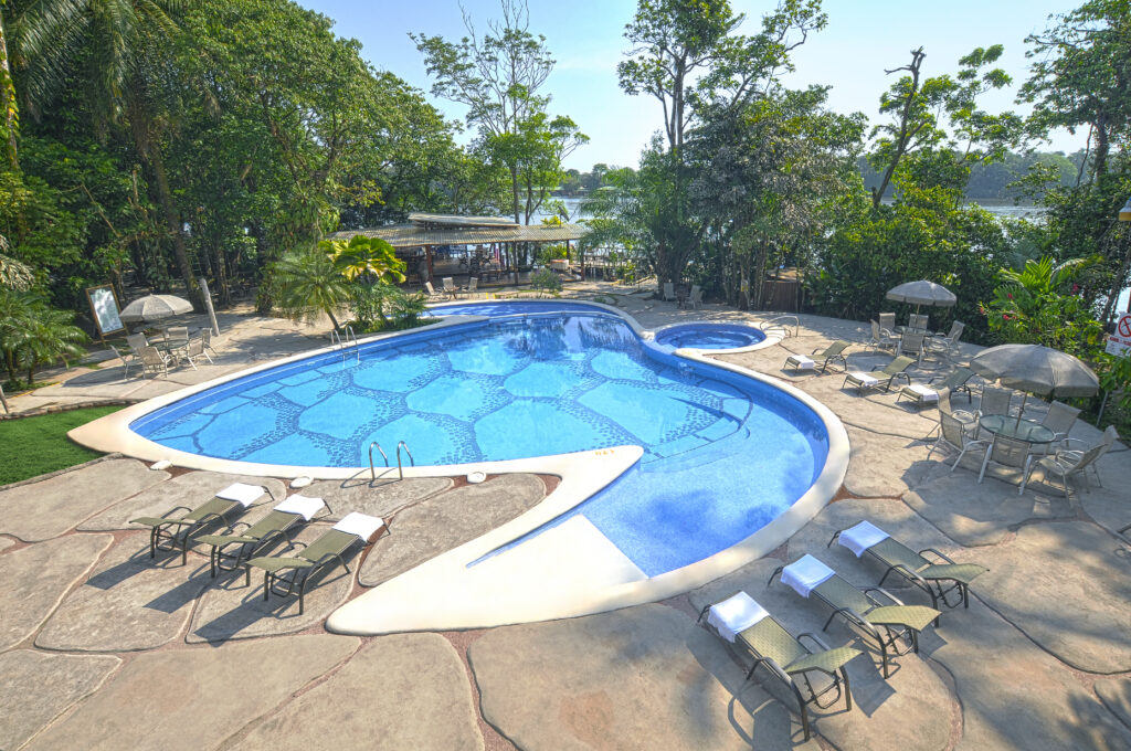 pachira lodge -Piscine