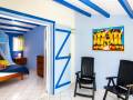 Salon-chambre-bungalow-Deshaies