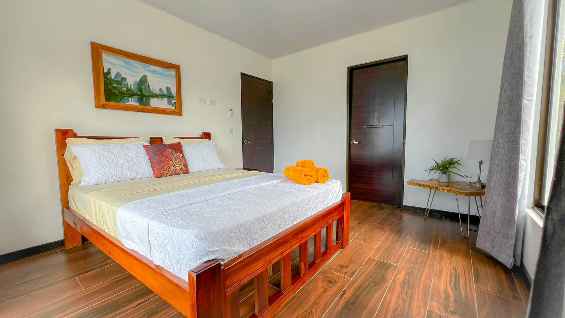 Chambre avec accès au jardin de la Villa #4 à Uvita